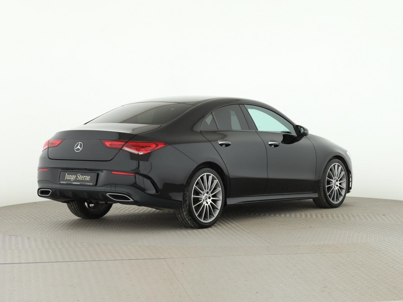 Mercedes-Benz CLA 200 Bild 6