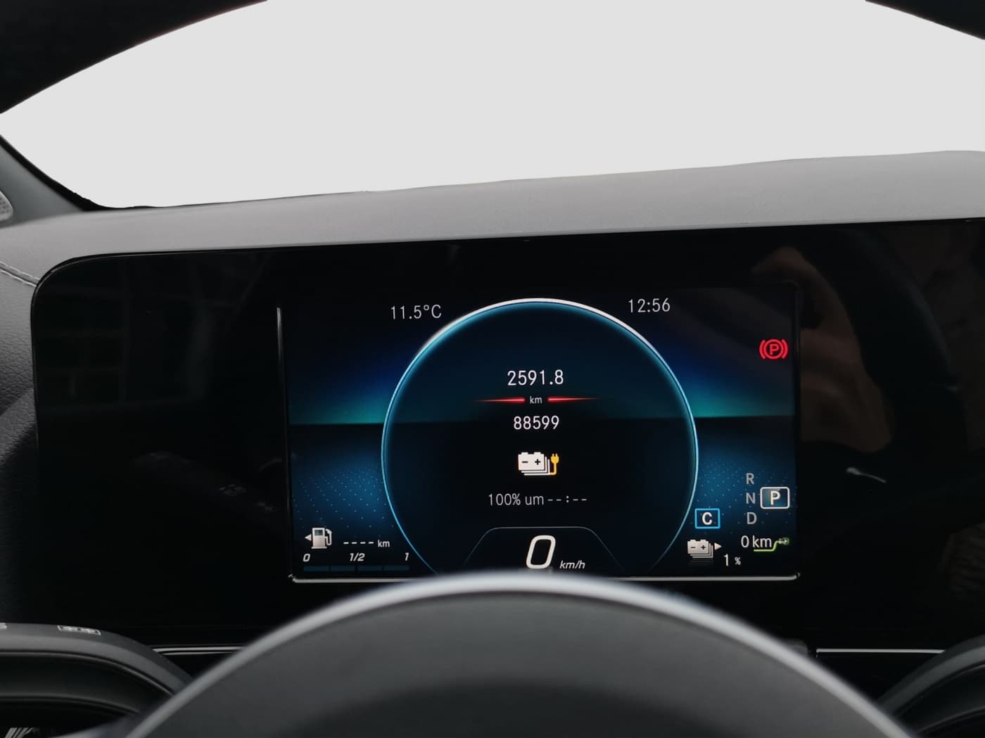 Mercedes-Benz B 250 e Bild 11