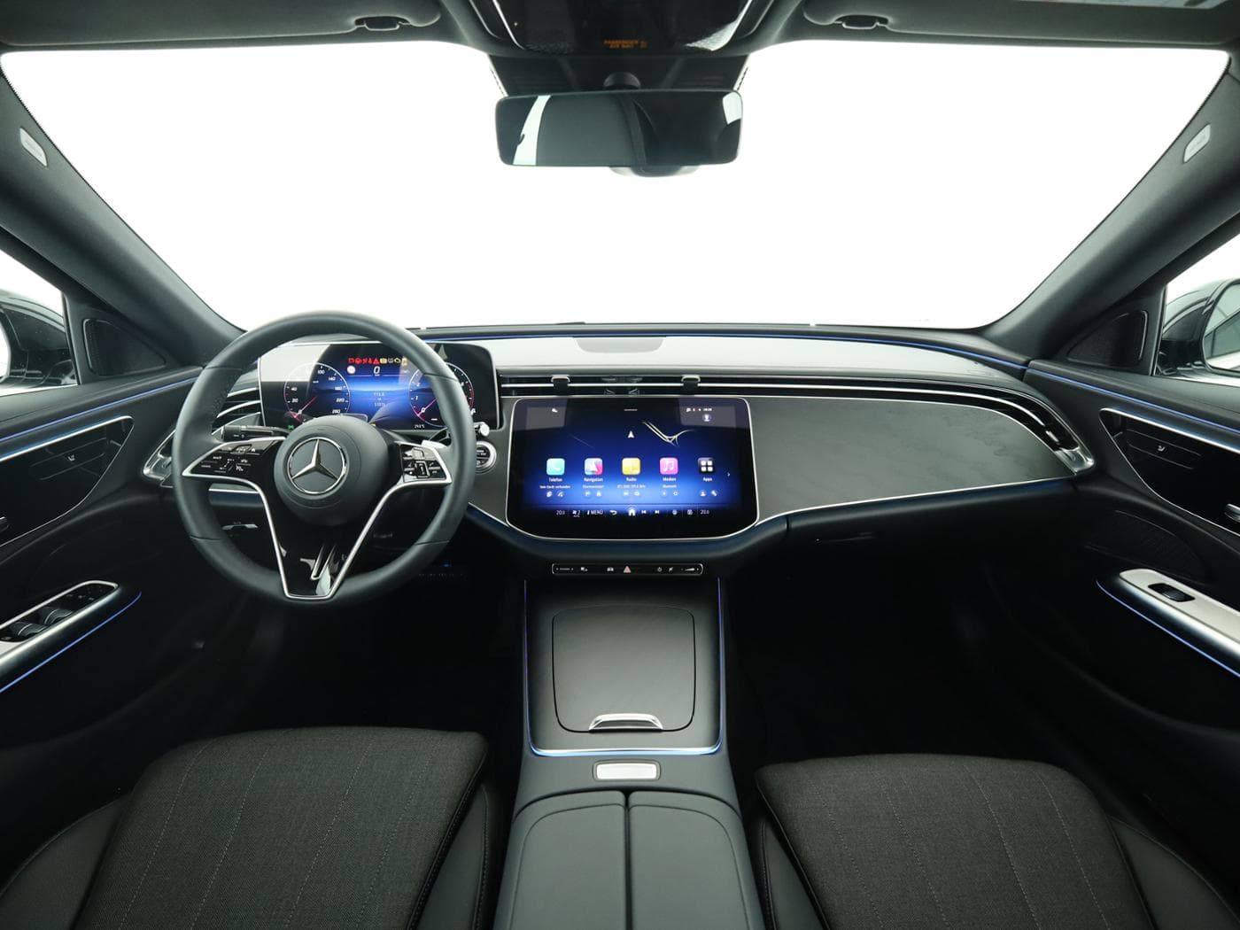 Mercedes-Benz E 200 Bild 19