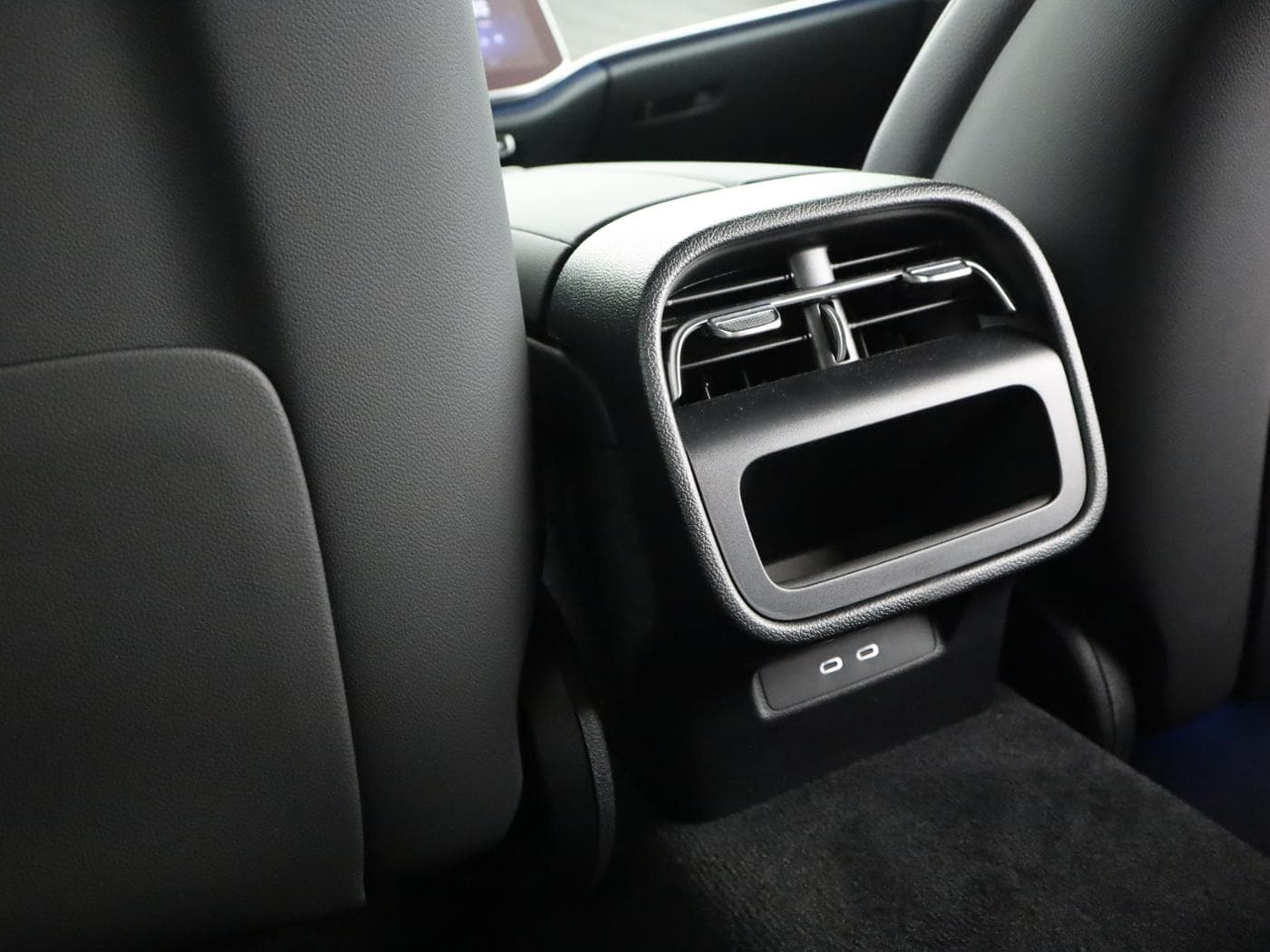 Mercedes-Benz E 200 Bild 23