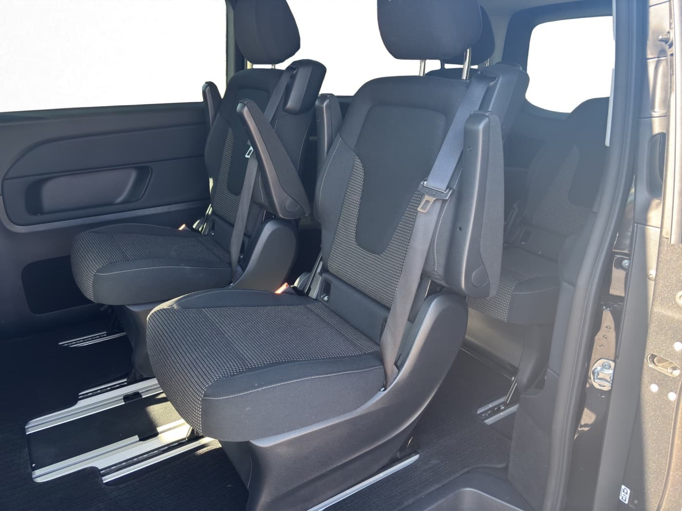 Mercedes-Benz V 250 d Lang Bild 16