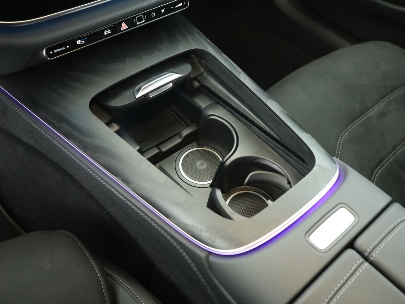 Mercedes-Benz E 220 d 4M T Bild 15