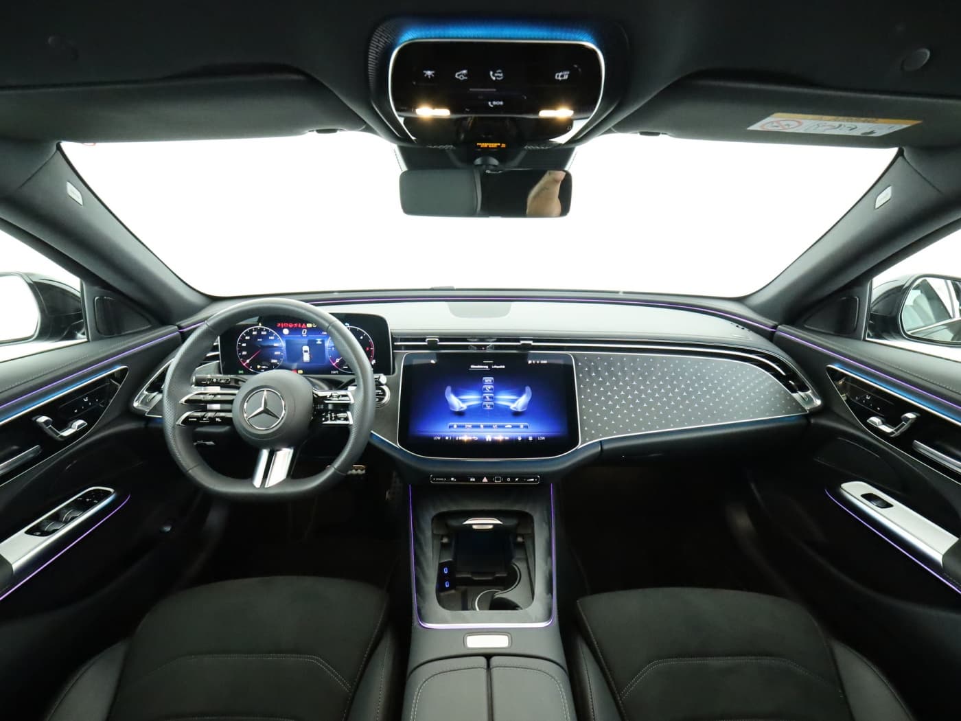 Mercedes-Benz E 220 d 4M T Bild 19