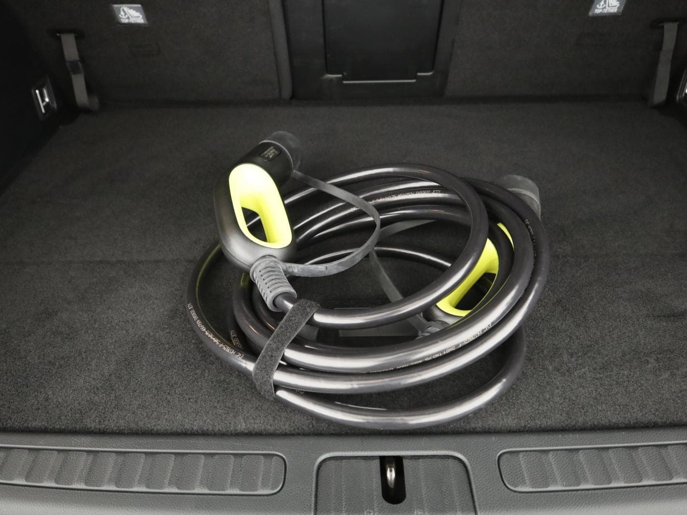 Smart 1 Brabus AWD (66kWh) Bild 28