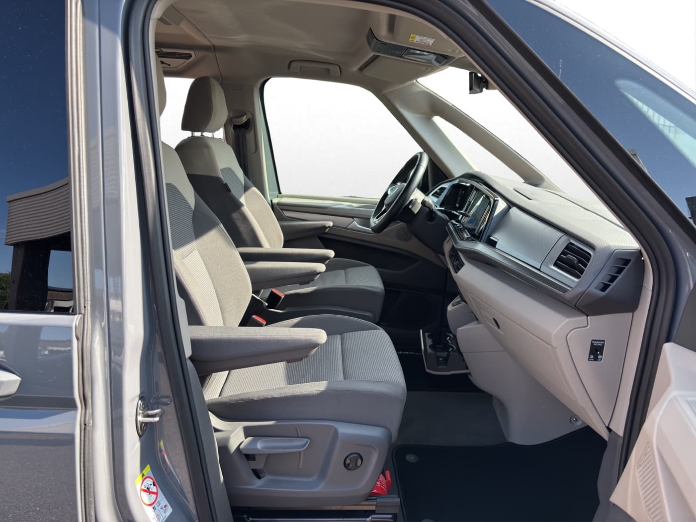Volkswagen Multivan 2.0 TDI (EURO 6d) Bild 14