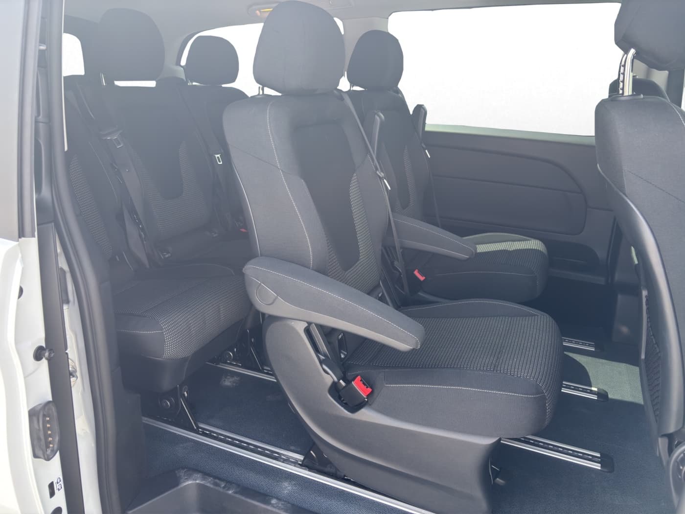 Mercedes-Benz V 250 d 4MATIC EDITION Lang Bild 16