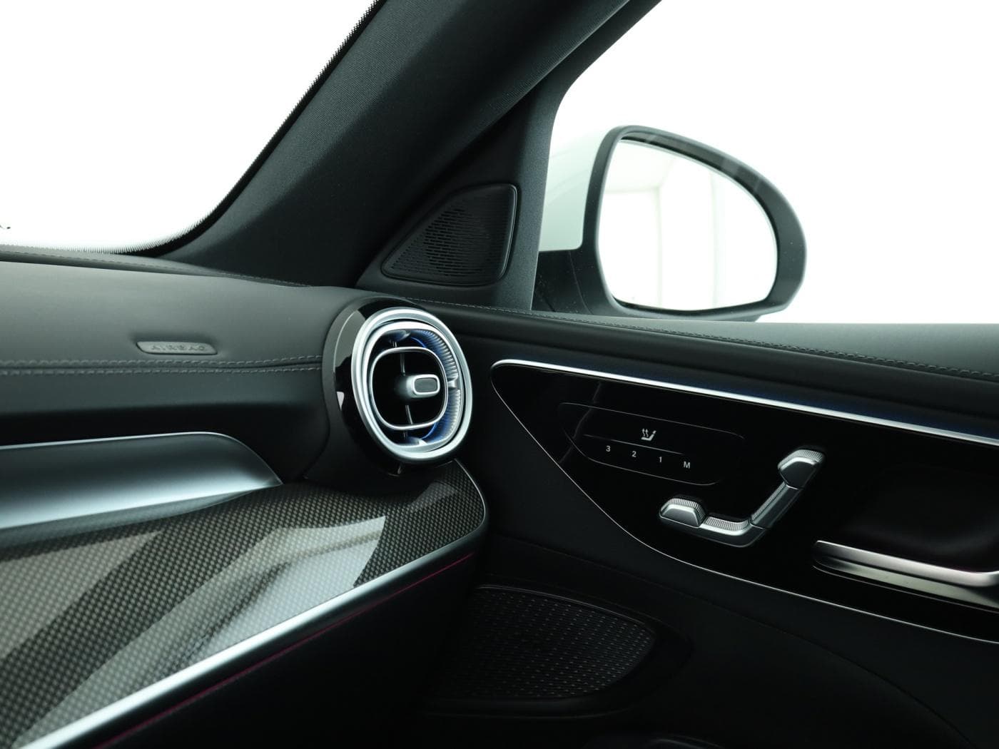 Mercedes-Benz C 300 d T Bild 16