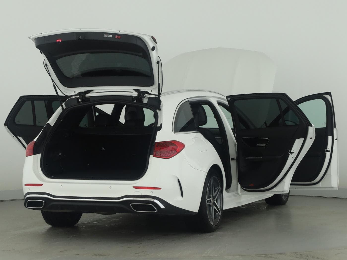 Mercedes-Benz C 300 d T Bild 9