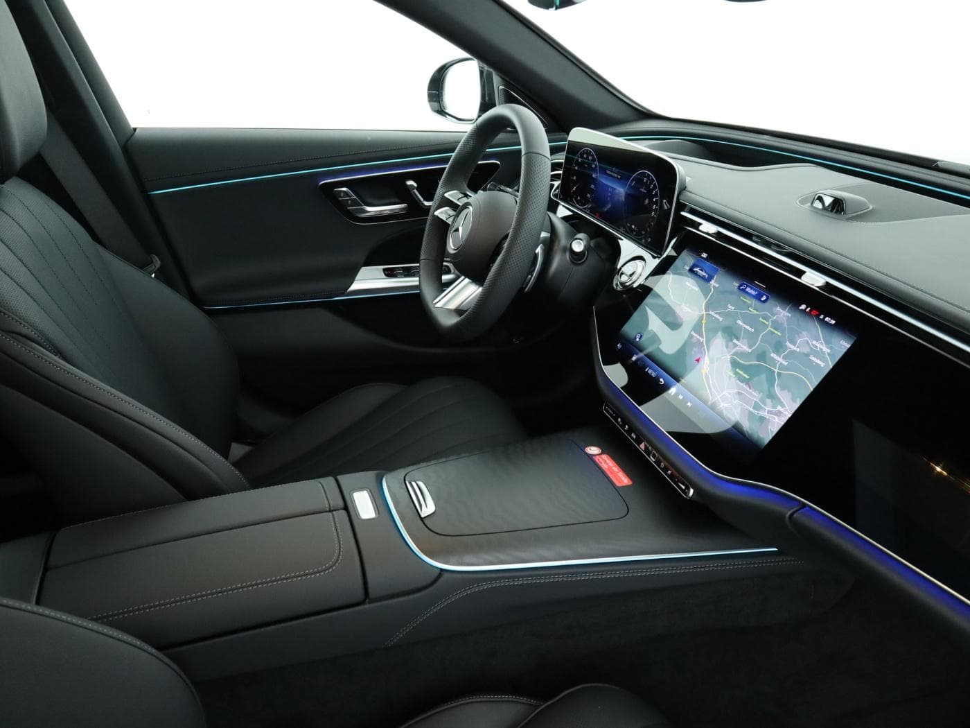 Mercedes-Benz E 400 e 4MATIC Bild 17