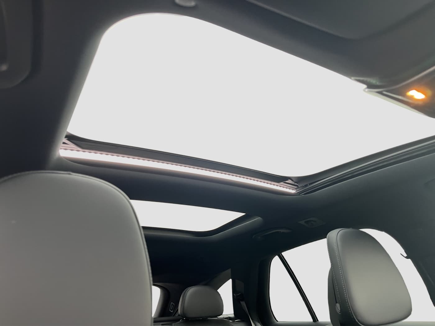 Mercedes-Benz E 220 d T-Mod. Bild 14