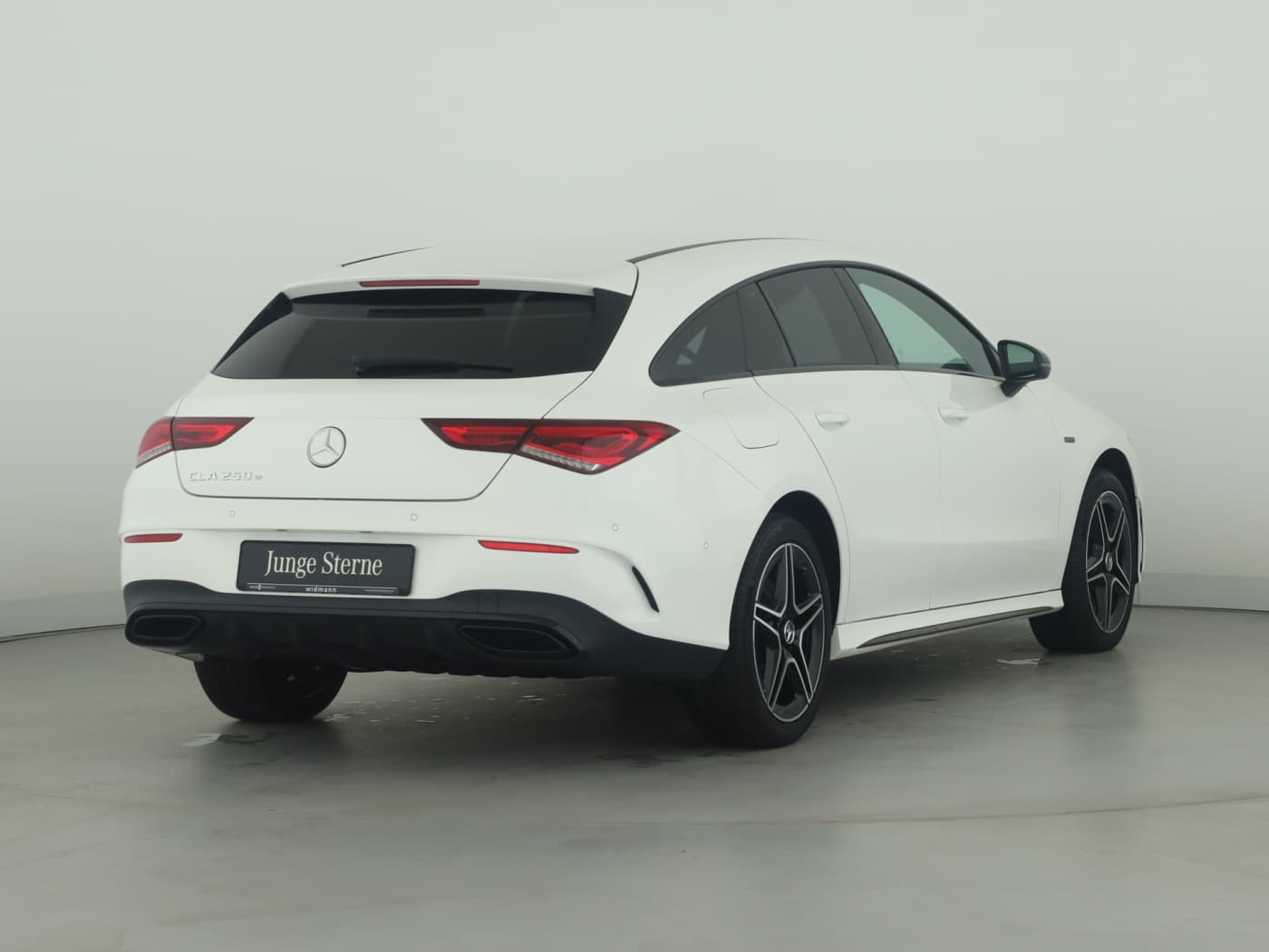 Mercedes-Benz CLA 250 e SB Bild 2