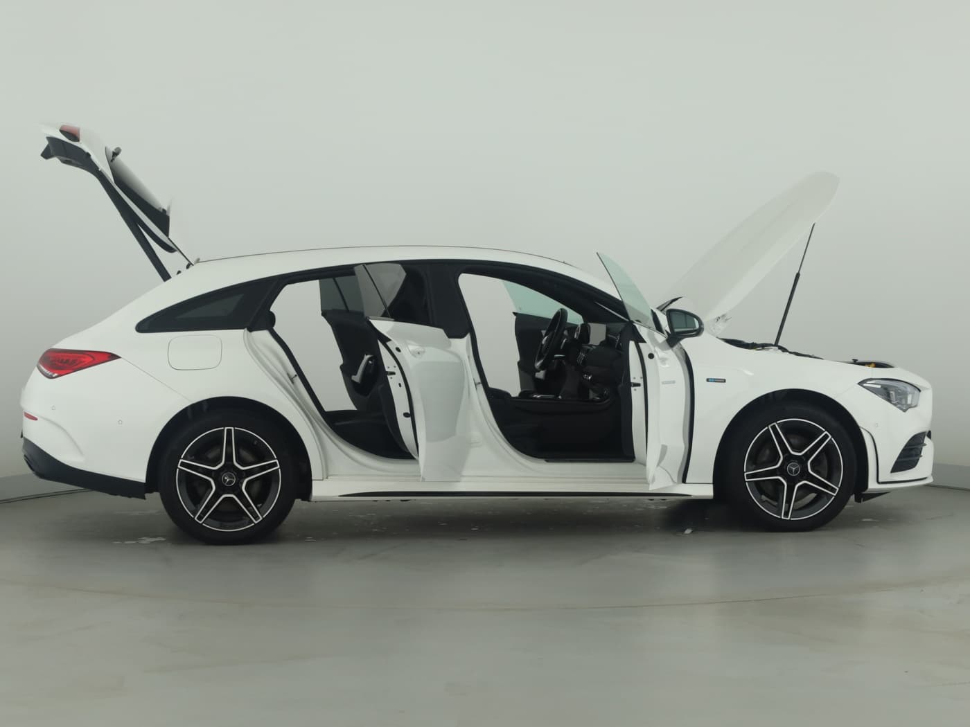 Mercedes-Benz CLA 250 e SB Bild 8