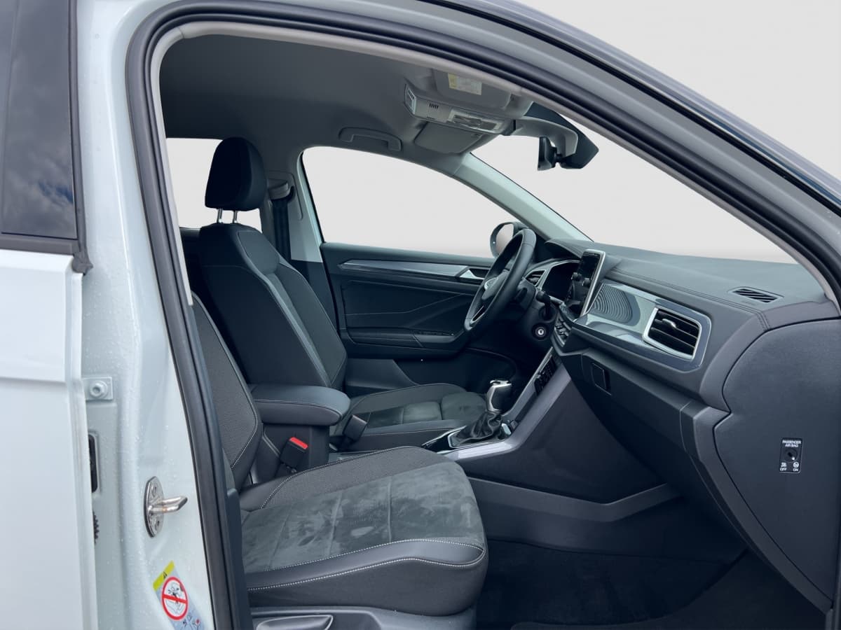 Volkswagen T-Roc Style 1.5 TSI 150 PS DSG AHK NAVI ACC LED Bild 15