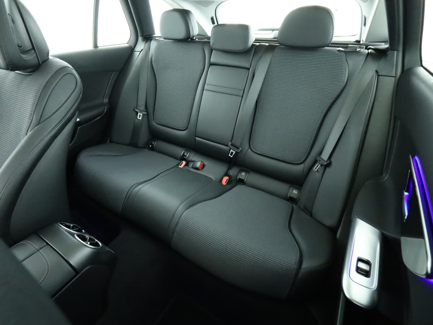 Mercedes-Benz C 220 d T Bild 18