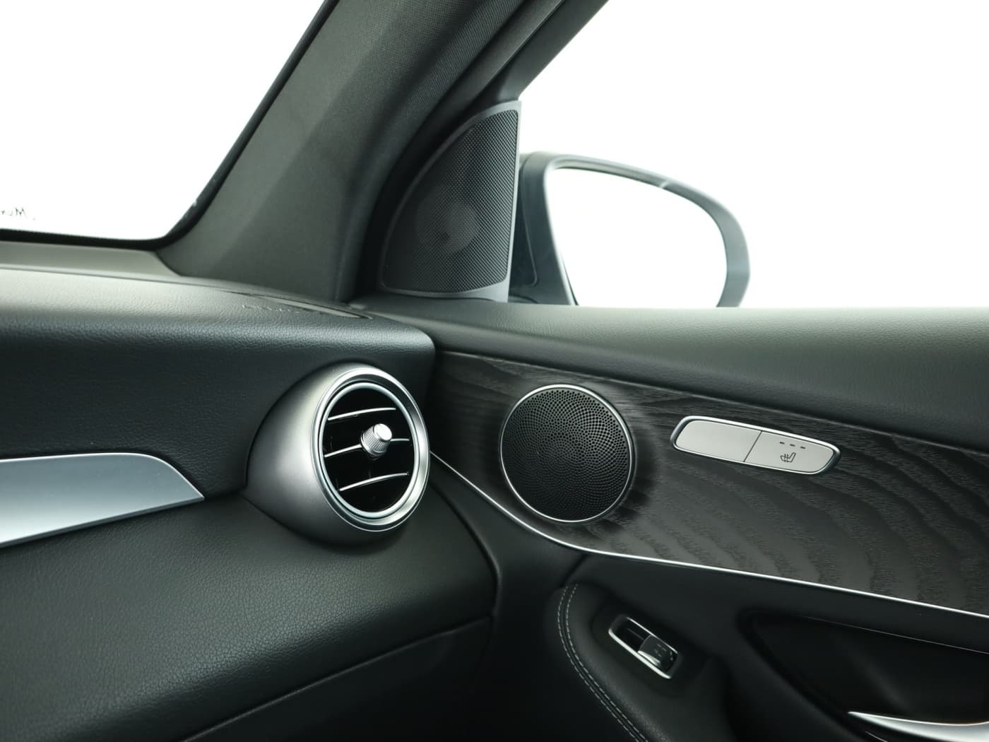 Mercedes-Benz GLC 300 e 4M Bild 16