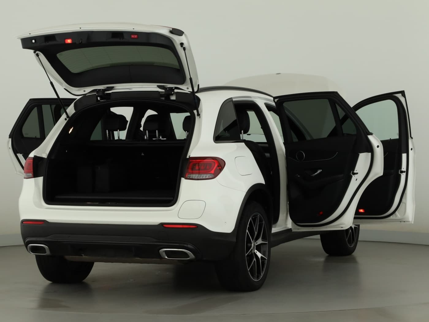Mercedes-Benz GLC 300 e 4M Bild 9