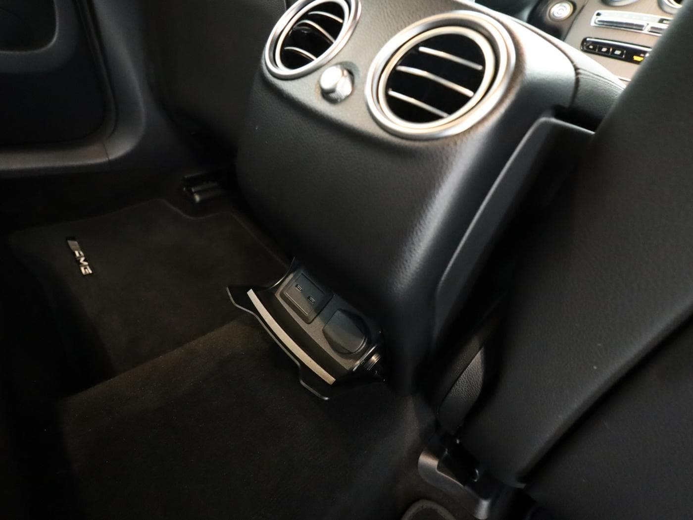 Mercedes-Benz GLC 300 4M Coup Bild 23