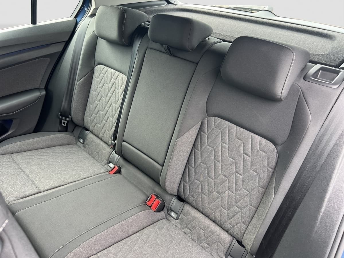 Volkswagen Golf Life 1,5 TSI 115 PS ACC LED APP Connect Bild 16