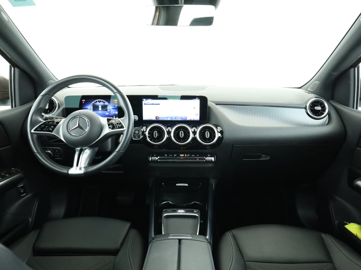 Mercedes-Benz B 180 d Bild 19