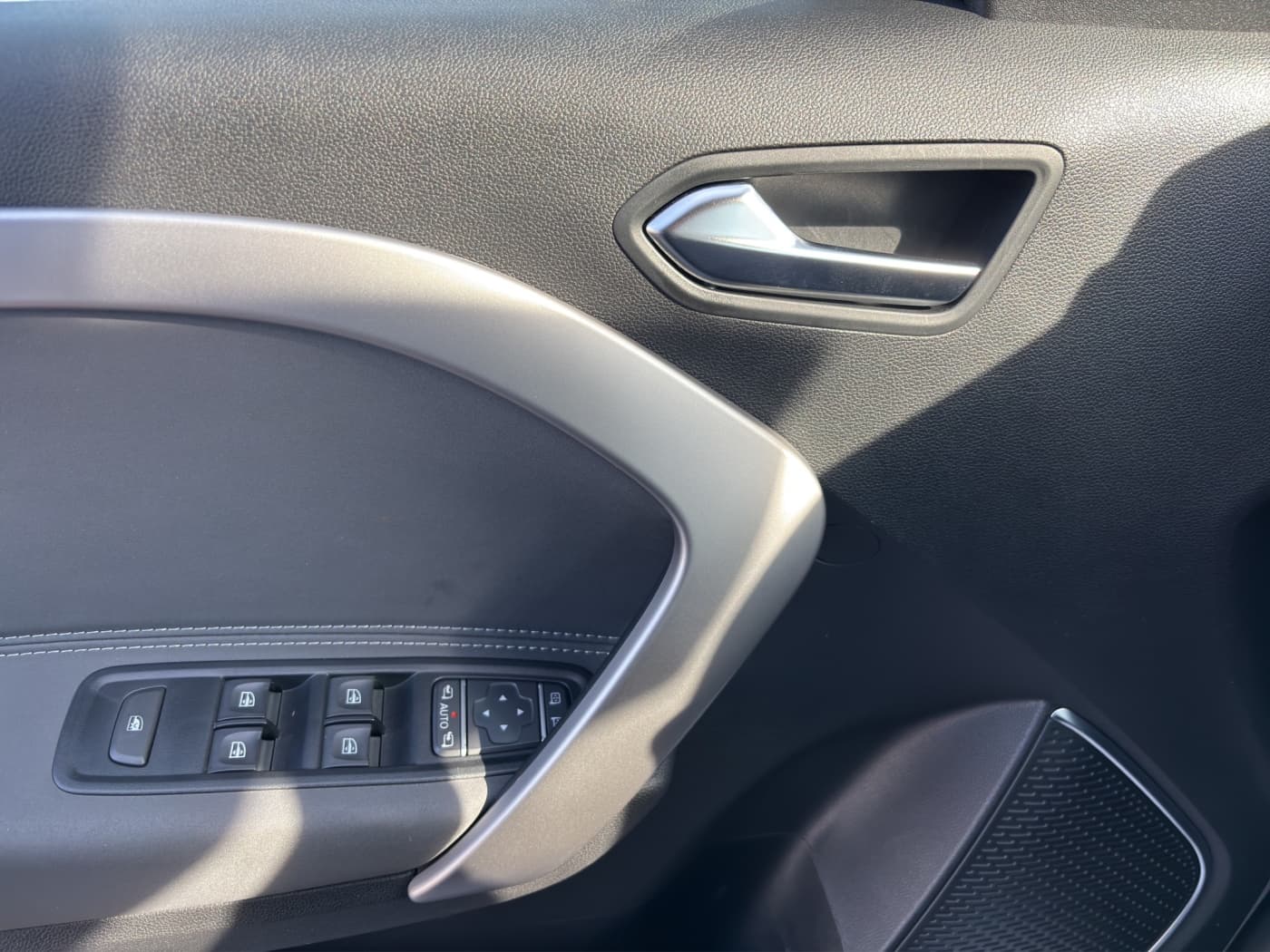 Mercedes-Benz T 180 d PROGRESSIVE Standard Bild 18