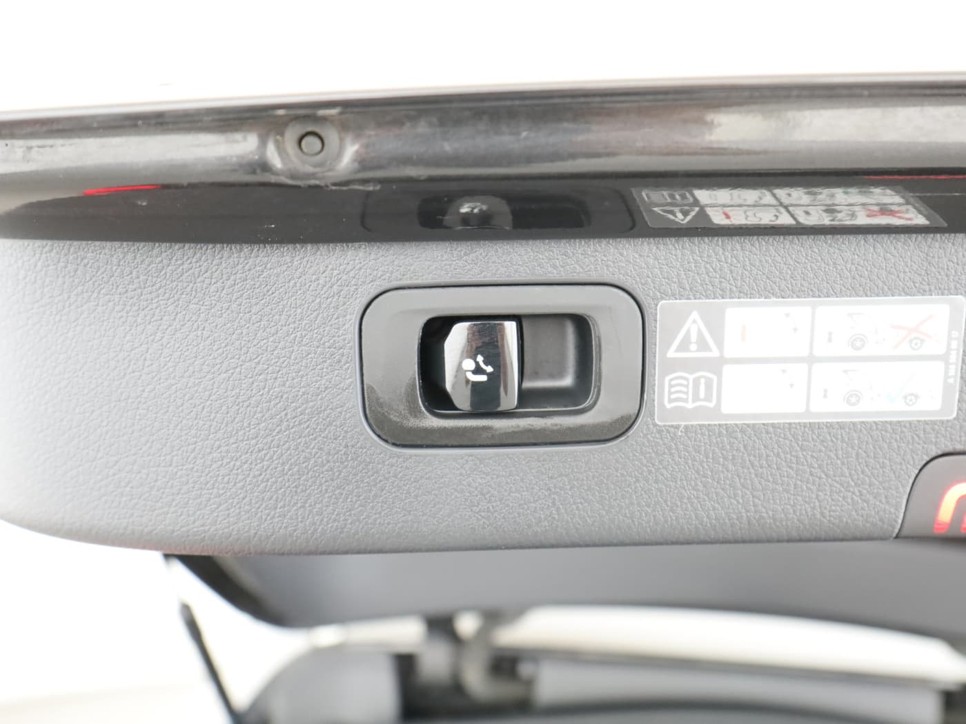 Mercedes-Benz C 200 d T Bild 24
