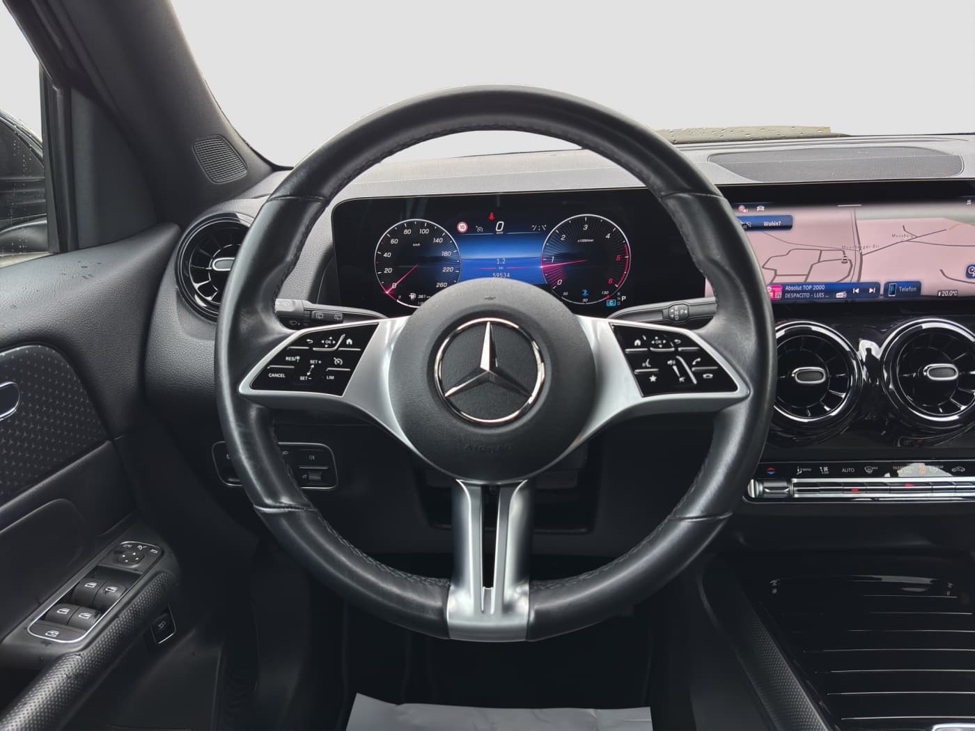 Mercedes-Benz GLB 200 d Bild 10