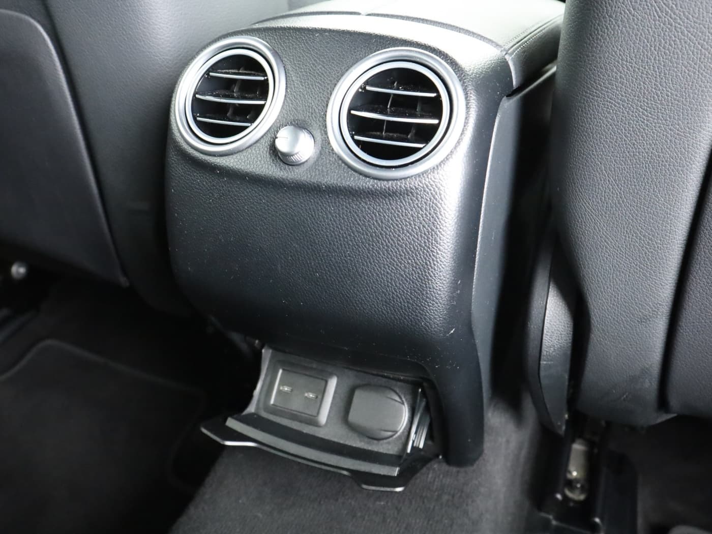 Mercedes-Benz GLC 300 de 4M Bild 23