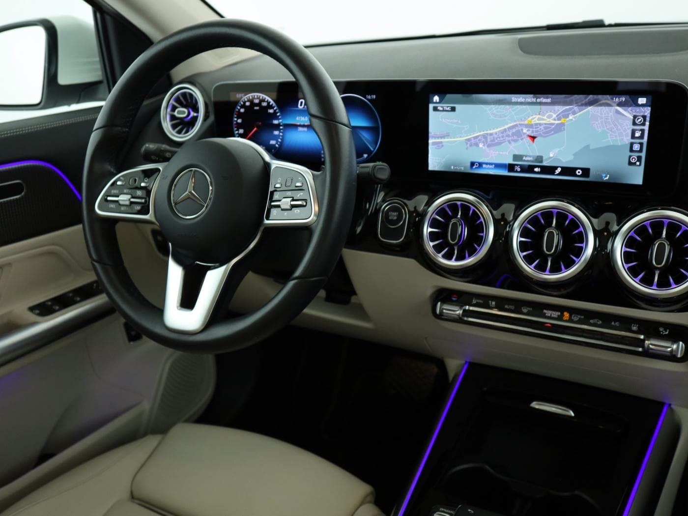 Mercedes-Benz EQA 250 Bild 10