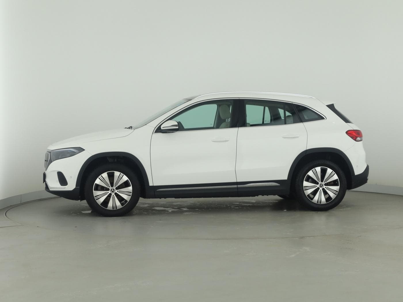 Mercedes-Benz EQA 250 Bild 7