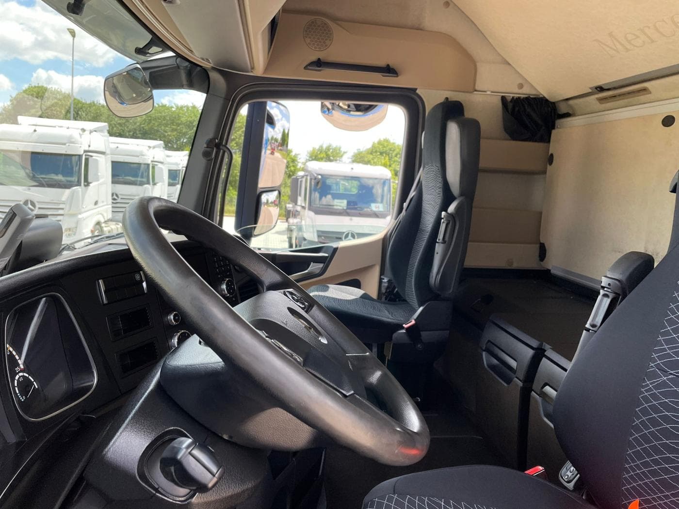 Mercedes-Benz Actros 1848 LS Bild 11