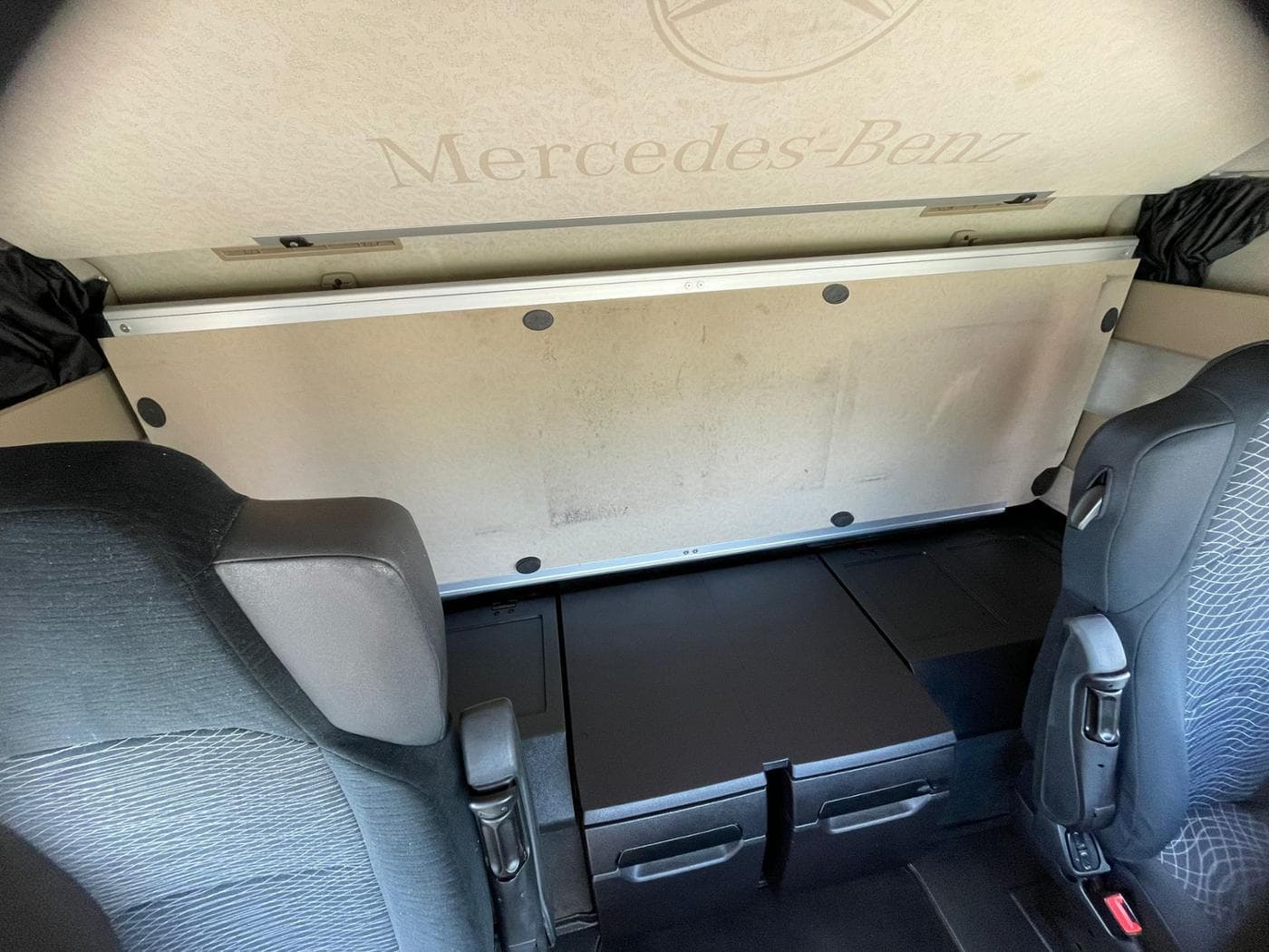 Mercedes-Benz Actros 1848 LS Bild 16