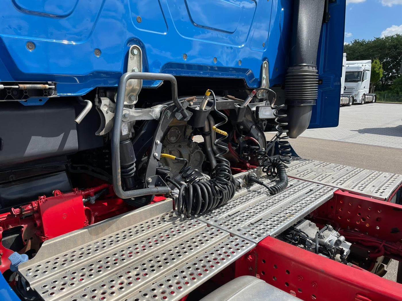 Mercedes-Benz Actros 1848 LS Bild 3