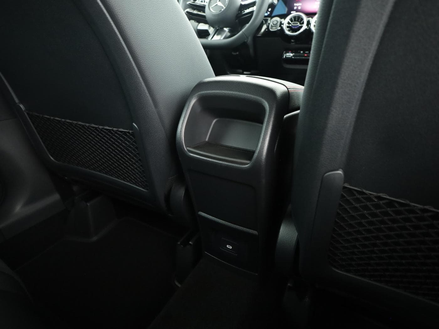 Mercedes-Benz B 220 d Bild 25