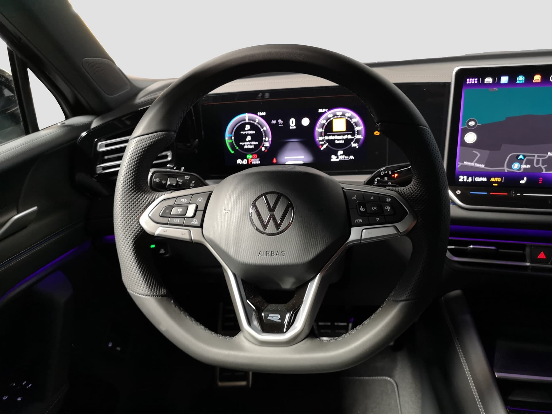 Volkswagen Tiguan R-Line 1.5 l eHybrid OPF / 85 kW (115 PS) 6-Gang-Doppelkupplungsgetriebe DSG Bild 10