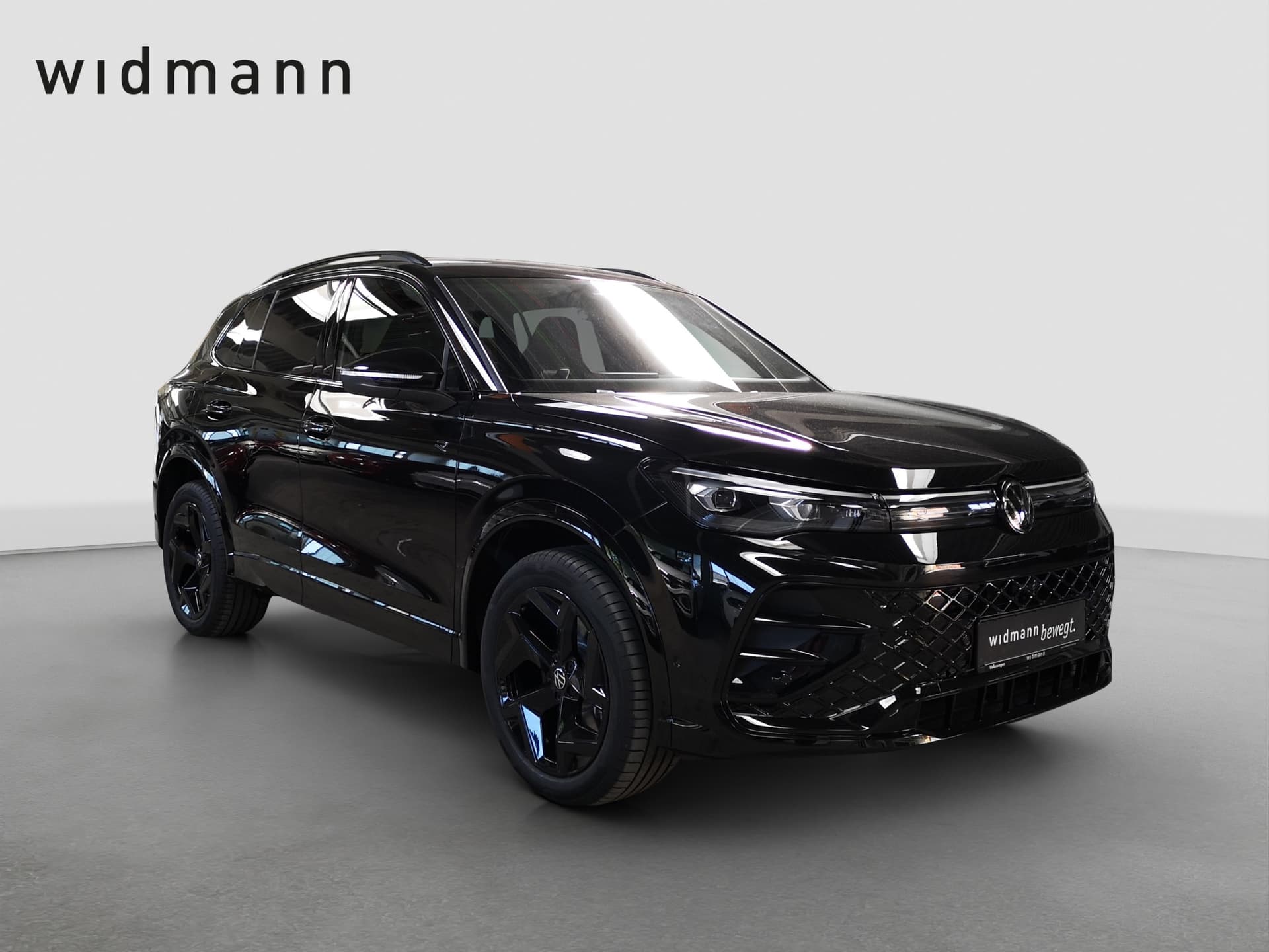 Volkswagen Tiguan R-Line 1.5 l eHybrid OPF / 85 kW (115 PS) 6-Gang-Doppelkupplungsgetriebe DSG Bild 7