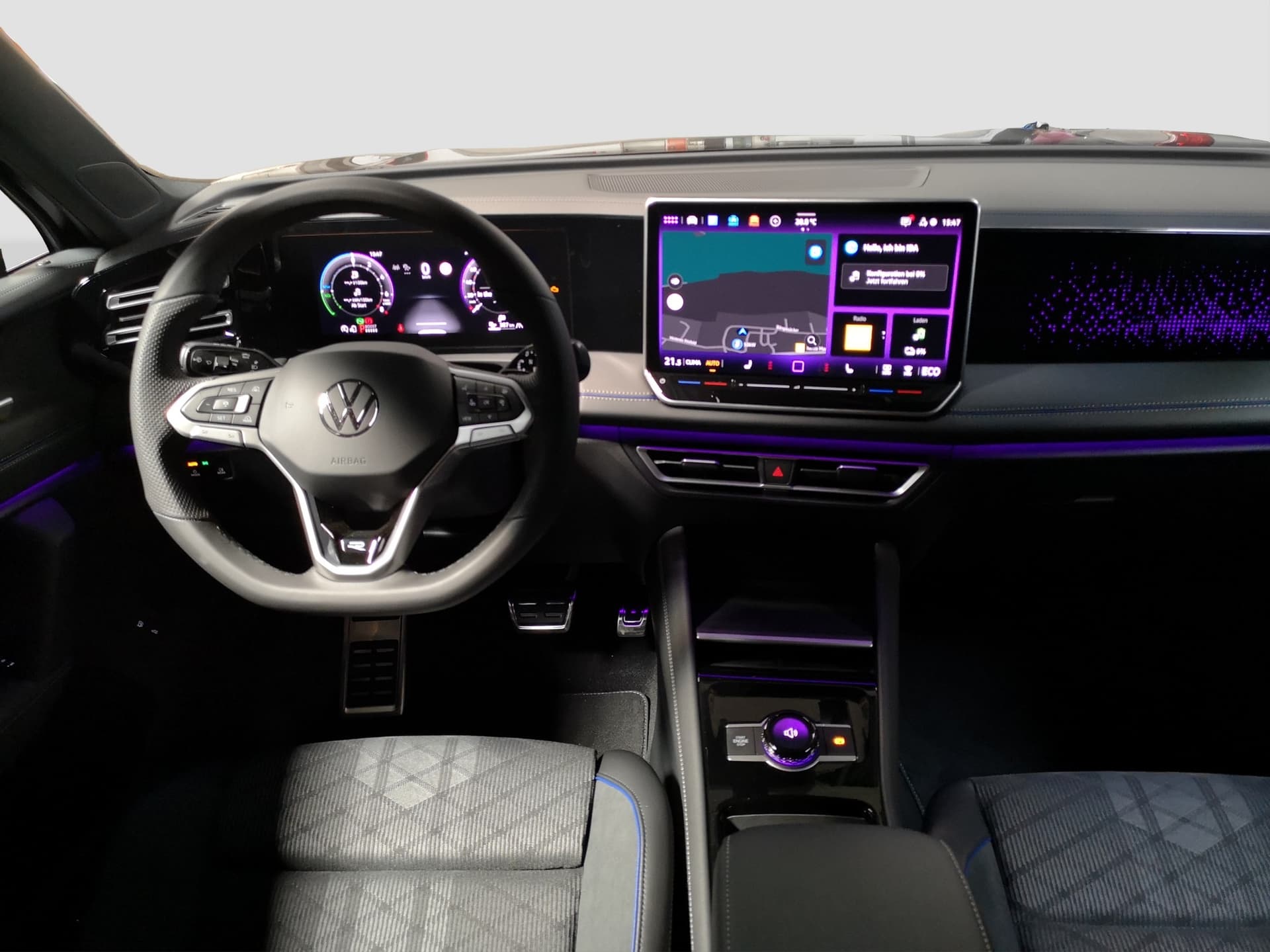 Volkswagen Tiguan R-Line 1.5 l eHybrid OPF / 85 kW (115 PS) 6-Gang-Doppelkupplungsgetriebe DSG Bild 9