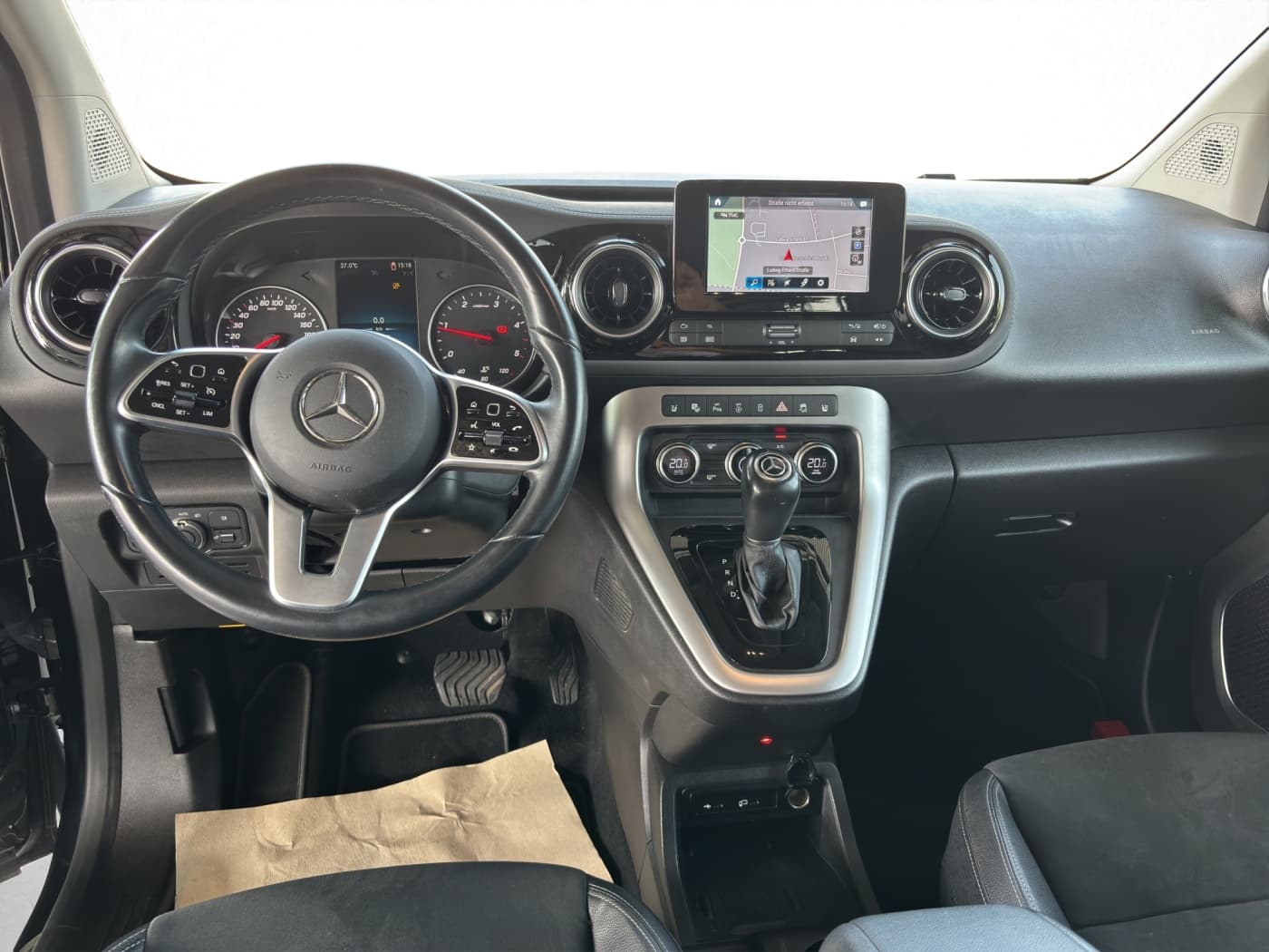 Mercedes-Benz T 180 d PROGRESSIVE Standard Bild 9
