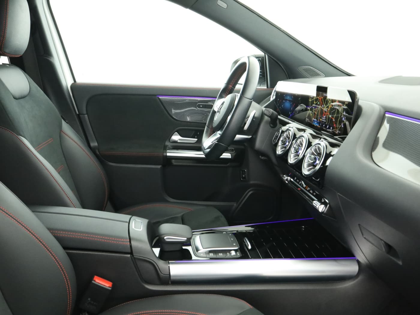 Mercedes-Benz GLA 200 Bild 17