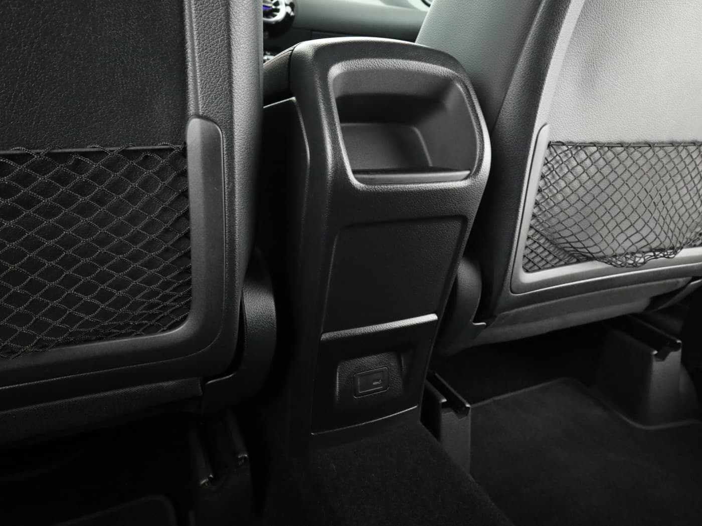 Mercedes-Benz GLA 200 Bild 23