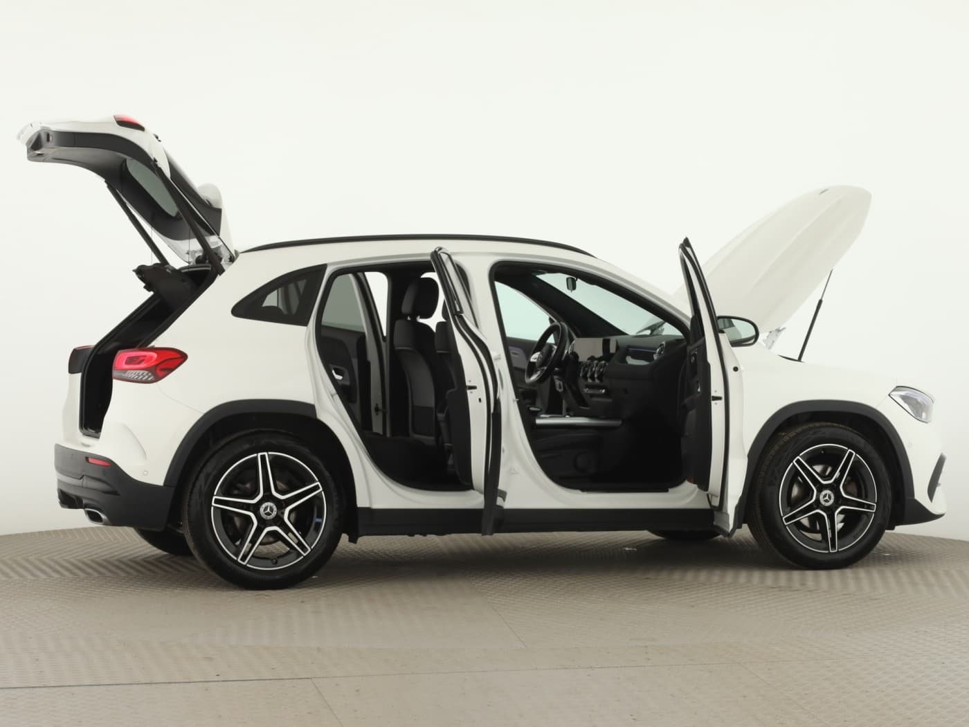 Mercedes-Benz GLA 200 Bild 8