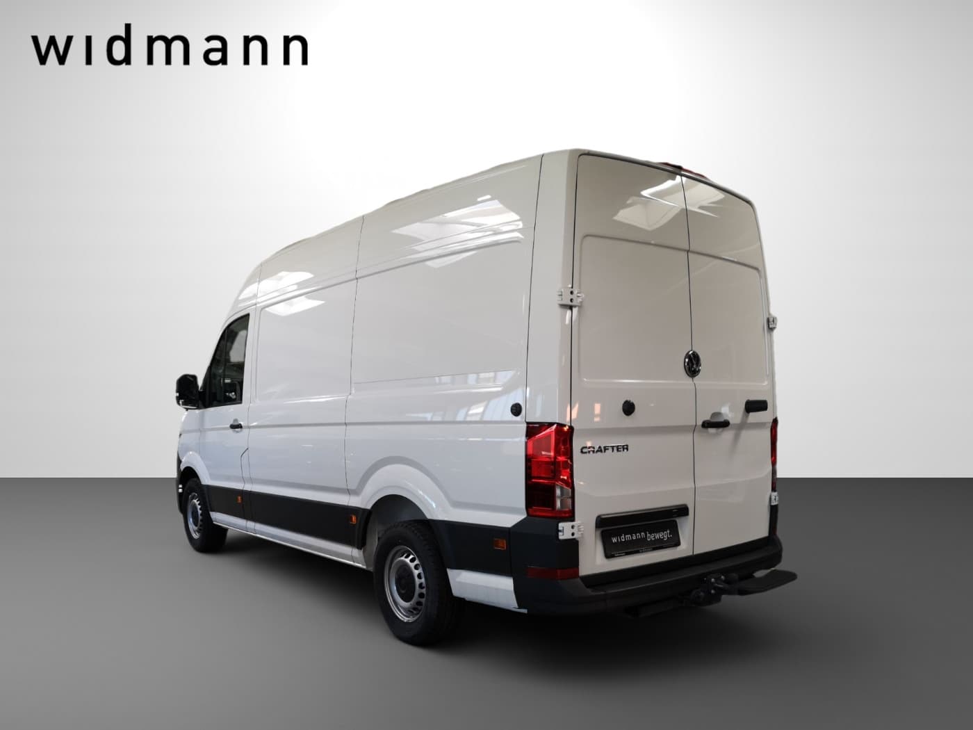 Volkswagen Crafter 35 Kasten Motor: 2.0 l TDI Euro 6d SCR 103 kW  Getriebe: Frontantrieb 6-Gang-Schaltgetriebe Bild 3