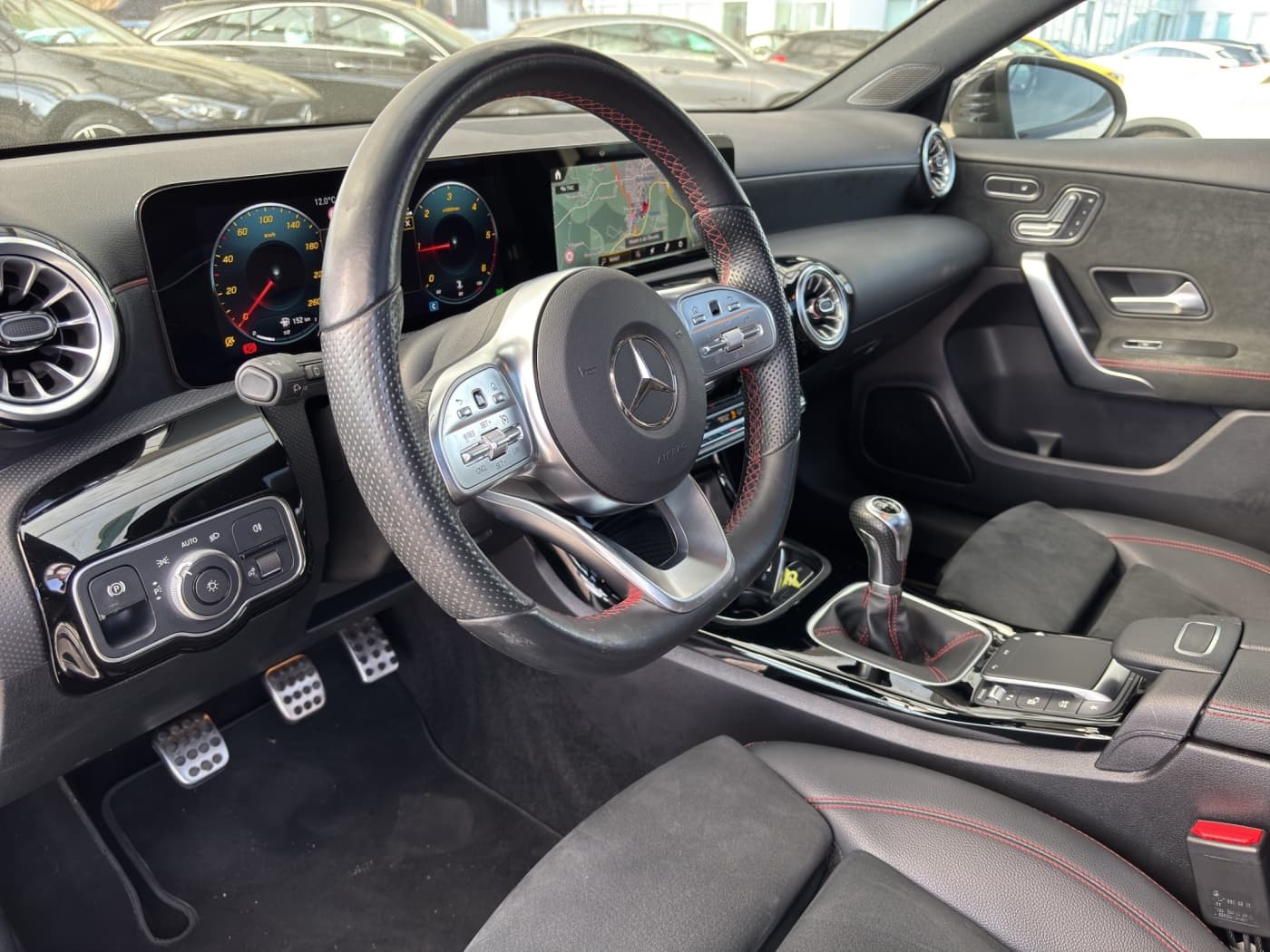 Mercedes-Benz A 200 d Bild 21