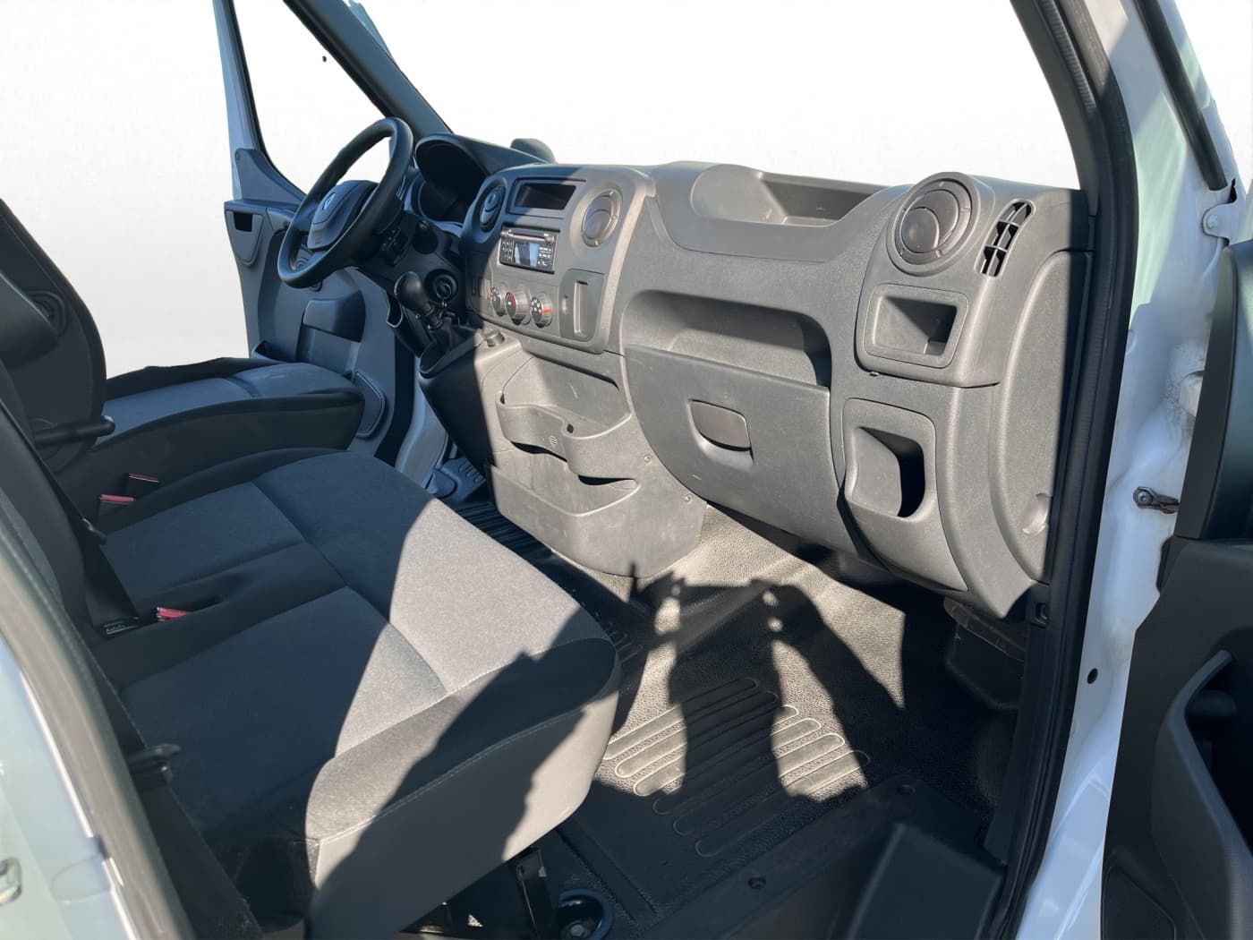 Renault Master Koffer LBW Bild 8