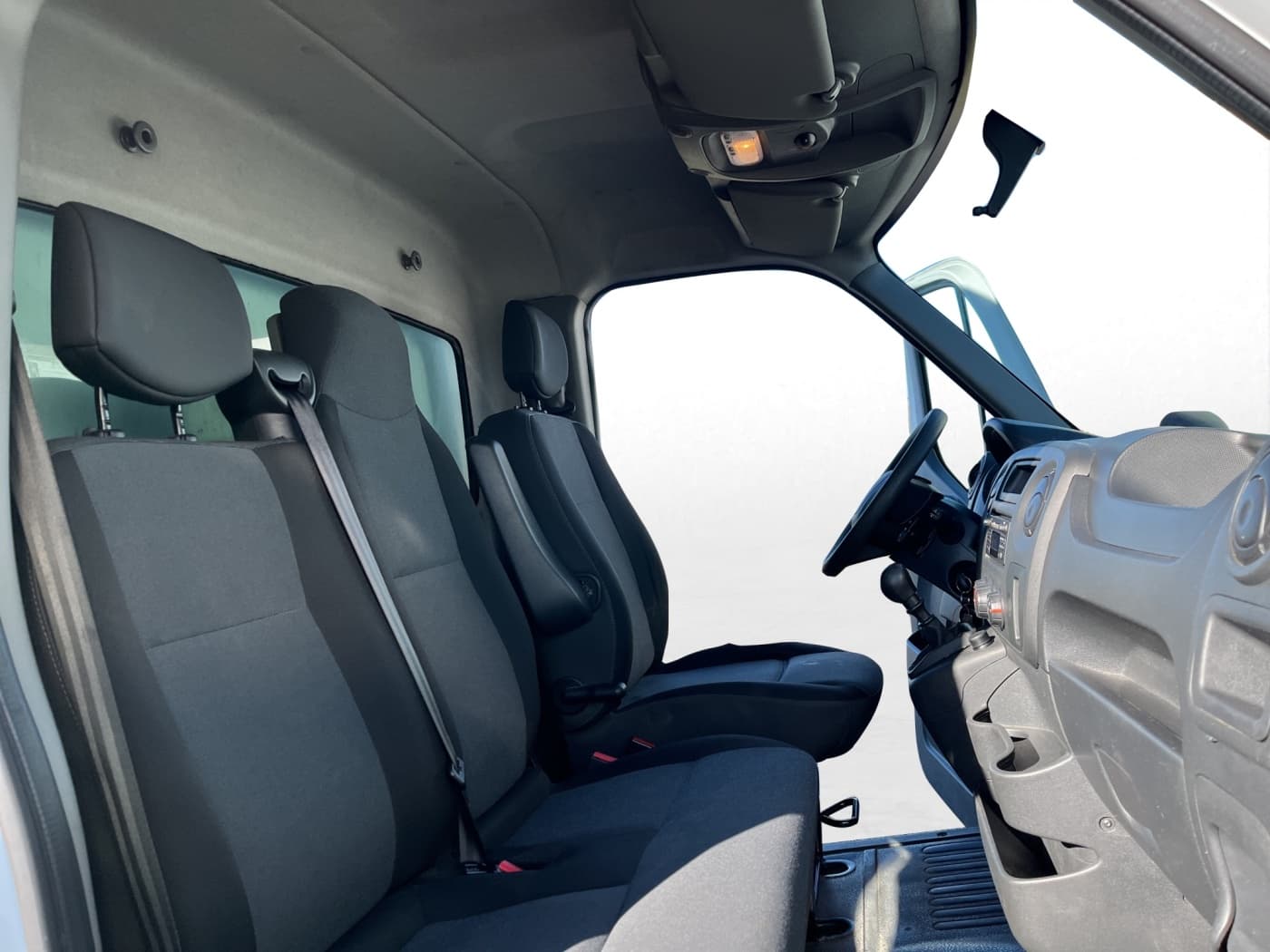 Renault Master Koffer LBW Bild 9