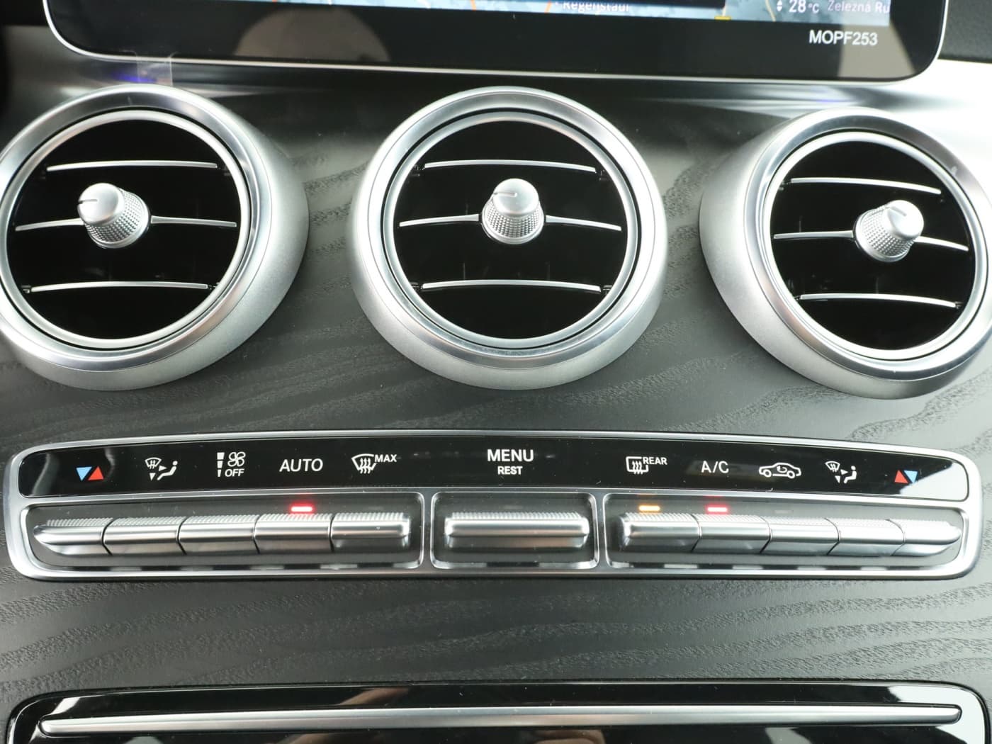 Mercedes-Benz GLC 400 d 4M Bild 14