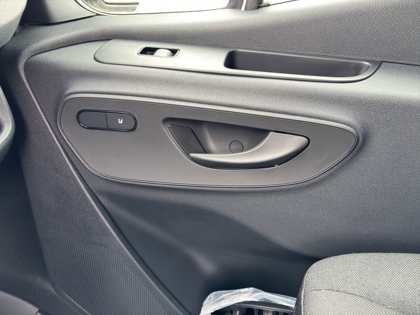 Mercedes-Benz Sprinter 319 CDI Kasten PRO Hochdach Lang Bild 14