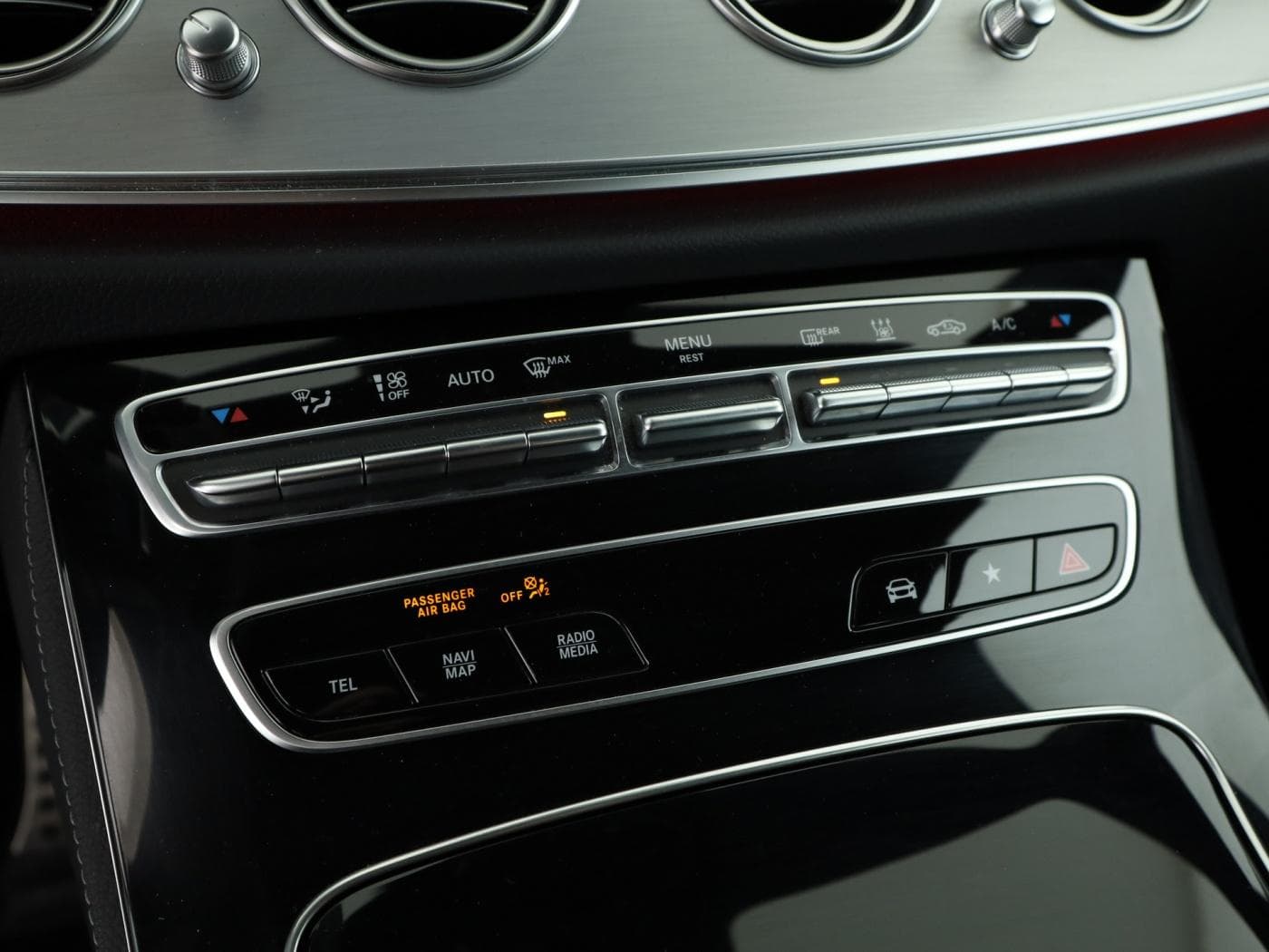 Mercedes-Benz E 300 de 4M T Bild 14