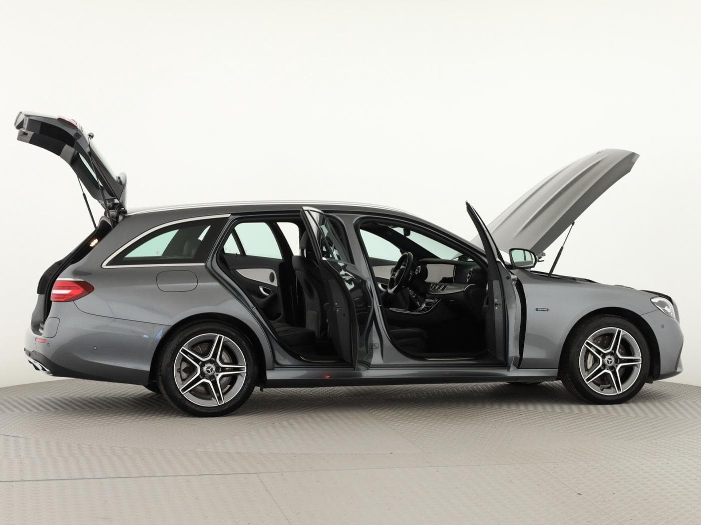 Mercedes-Benz E 300 de 4M T Bild 8