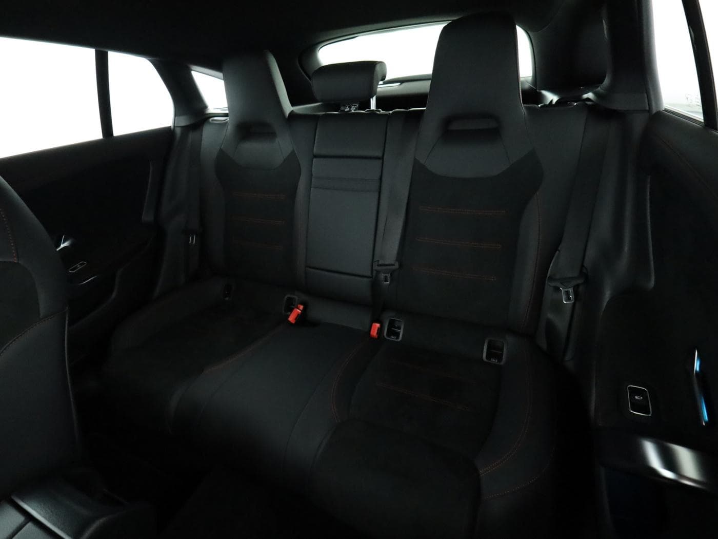 Mercedes-Benz CLA 200 SB Bild 18