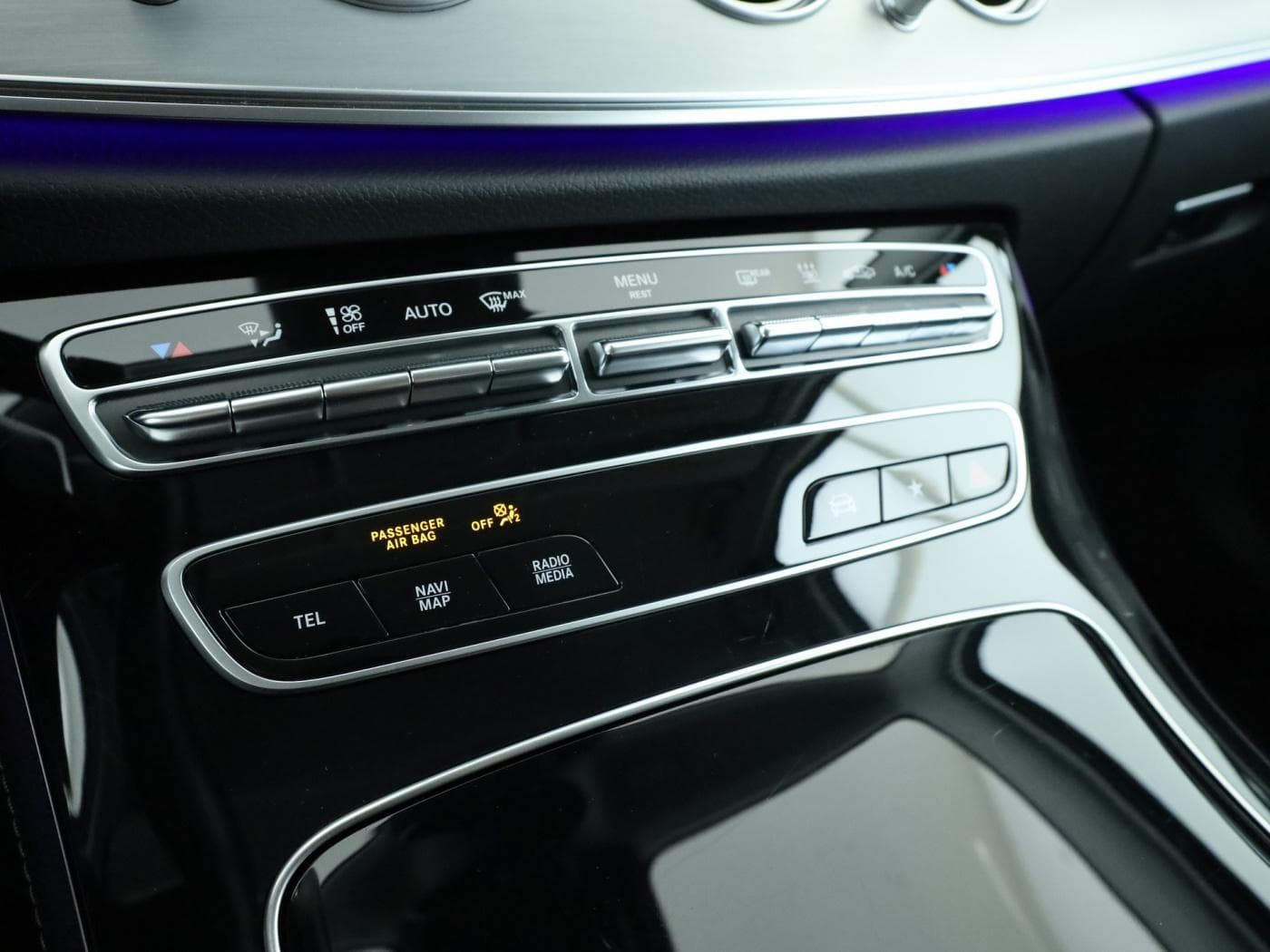 Mercedes-Benz E 300 de T Bild 14